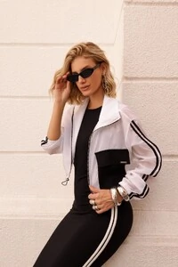 Conjunto Maria Dondoca Casaco Corta Vento + Vestido em Moletinho