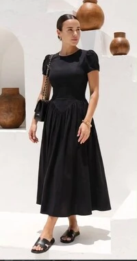 Vestido Midi Feminino em Poliamida com Manga Bufante