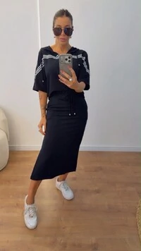 Conjunto Carmem em Moletinho com Blusa e Saia Midi