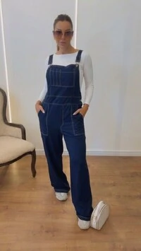Jardineira Feminina Heloísa Wide Leg com Costura Contrastante