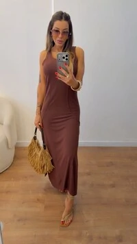 Vestido Sabrina Midi em Moletinho com Recortes