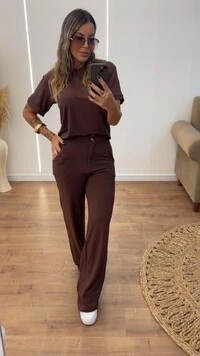 Conjunto Raquel Feminino em Moletinho – Blusa e Calça