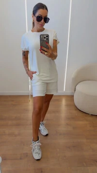 Conjunto Leticia em Viscolycra Premium com Blusa Ajustável e Shorts