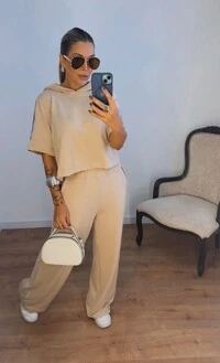 Conjunto Faixa com Capuz em Moletinho