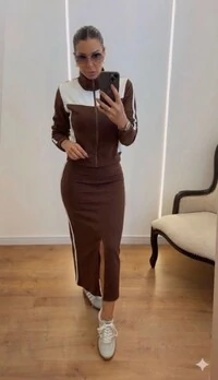 Conjunto Vestido com Jaqueta e Detalhe em Viés | Elegância Esportiva Feminina