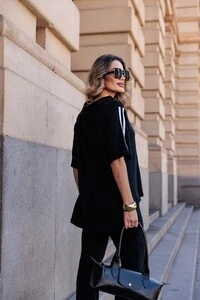 Conjunto Maya em Moletinho com Capuz e Calça Flare Sport | Conforto e Elegância