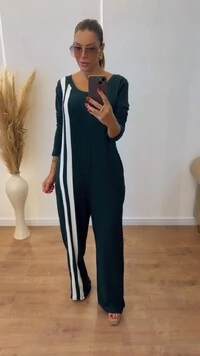 Macacão Marisa Manga Longa com Listras Laterais – Elegante, Confortável e Alongador