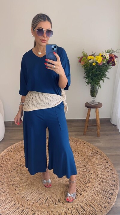 Foto Conjunto Málaga em Viscolycra Premium Feminino – Blusa Ampla e Pantacourt