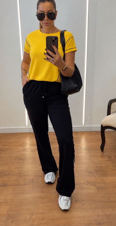 Foto Conjunto Moletinho Mariza Feminino com Calça Pantalona e Faixa Sport | Conforto e Estilo