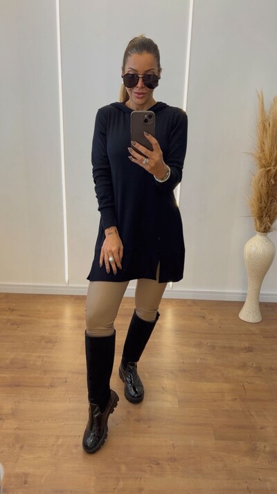 Foto Veste Legging Feminina Alongada em Ribana Canelada com Capuz