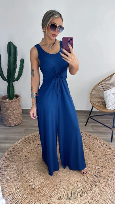 Foto Macacão Abadia