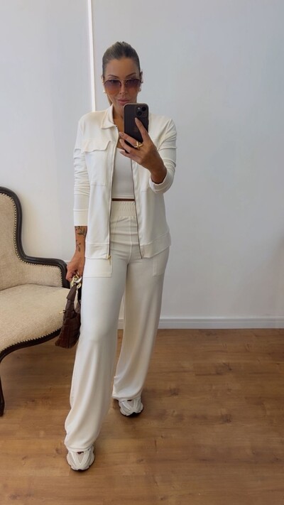 Foto Conjunto Feminino Moletinho Nevasca com Bomber Alongada e Calça