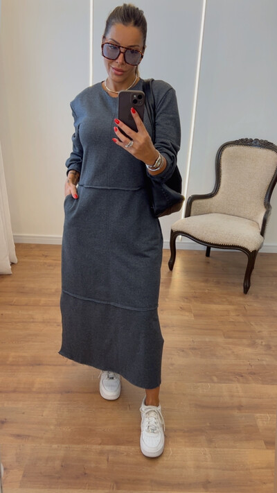 FotoVestido Veronica em Moletom - Modelo amplo