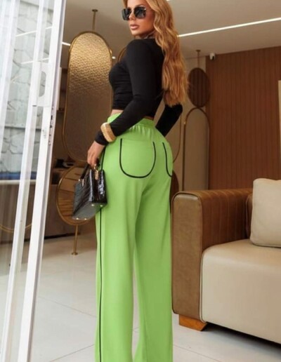 Foto Conjunto Colors Maria Dondoca com Blusa em Viscolycra e Calça em Moletinho