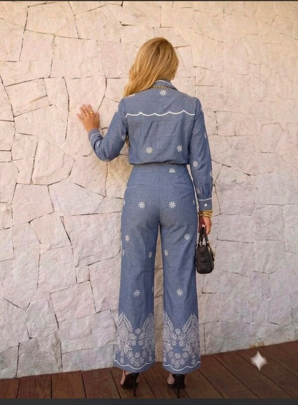 Conjunto Feminino em Liocel com Bordado em Lesie