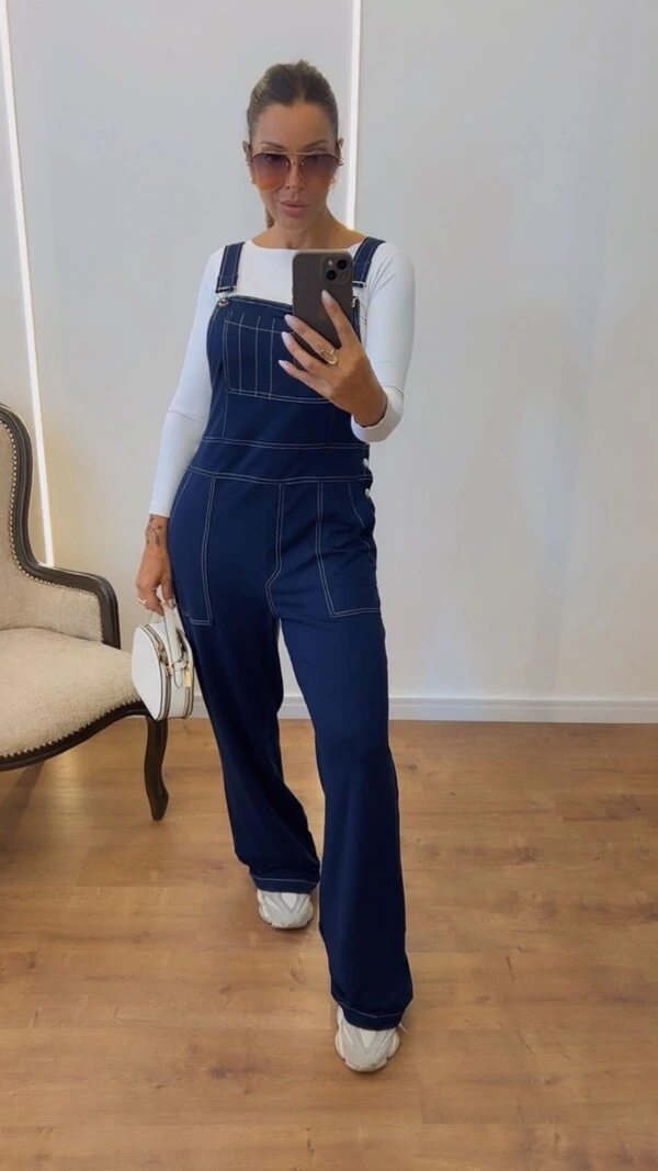 Jardineira Feminina Heloísa Wide Leg com Costura Contrastante
