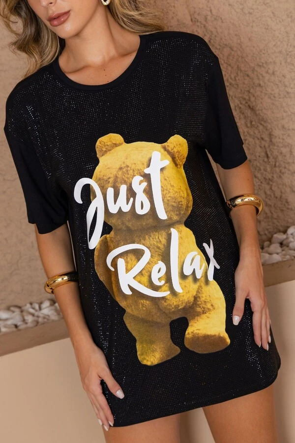 T-shirt Relax Maria Dondoca – Modelo Alongado