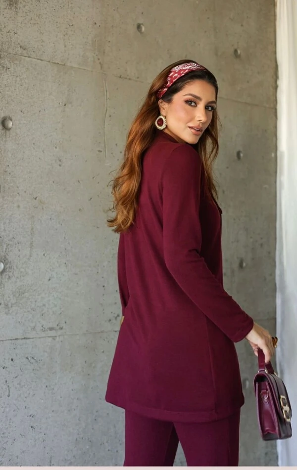 Conjunto Feminino Luara em Lanzinha de Tricô | Elegância e Conforto