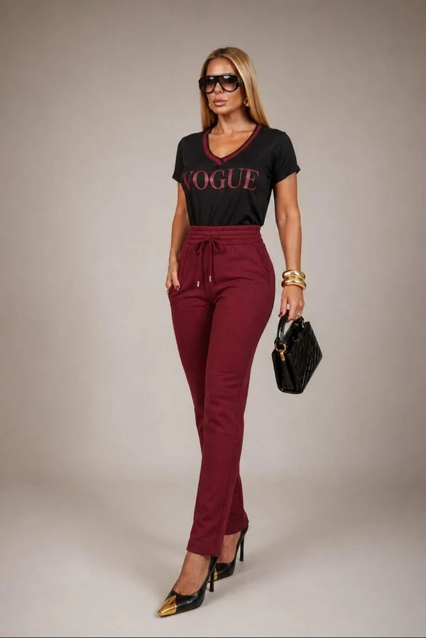 Conjunto Vogue Feminino com Blusa em Viscolycra e Calça Moletom