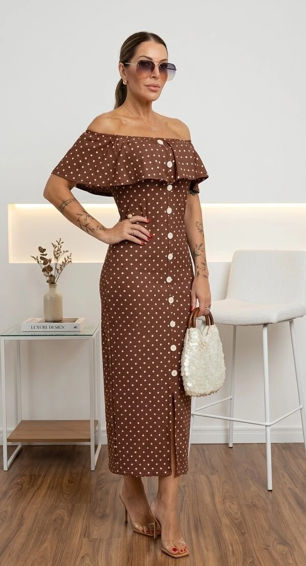 Vestido Midi Poá Ombro a Ombro em Malha Canelada