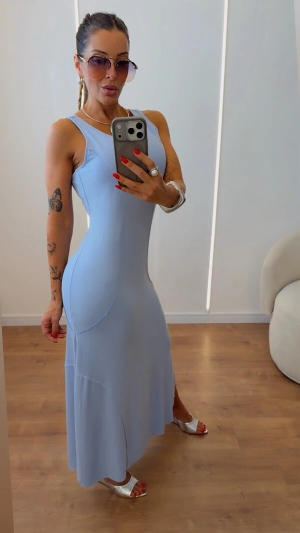 Vestido Sabrina Midi em Moletinho com Recortes