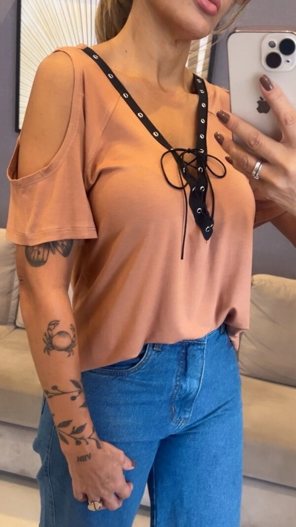 Blusa Ilhós