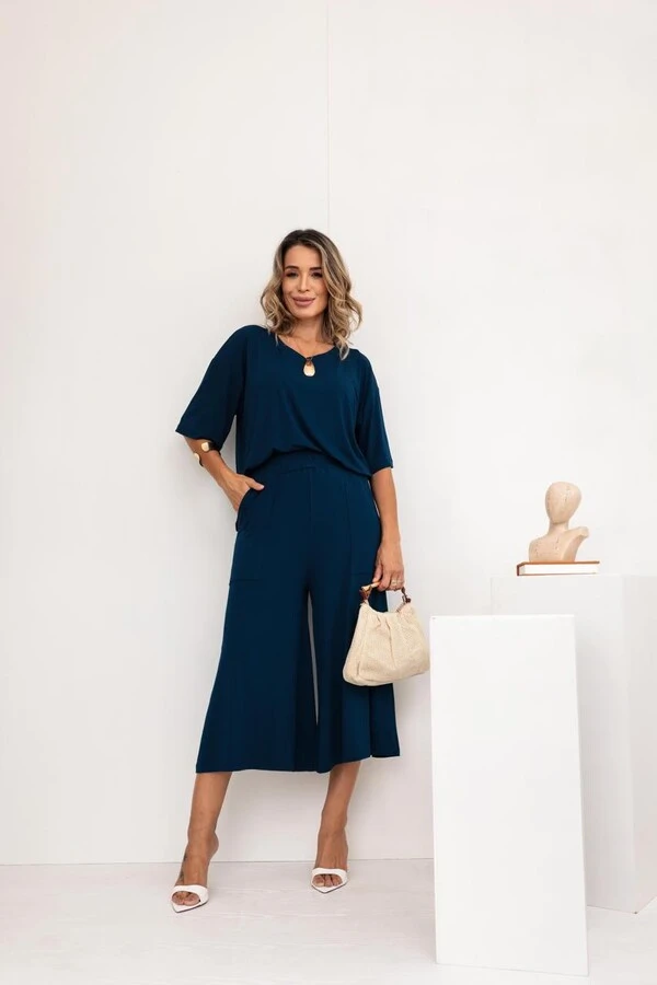 Conjunto Málaga em Viscolycra Premium Feminino – Blusa Ampla e Pantacourt