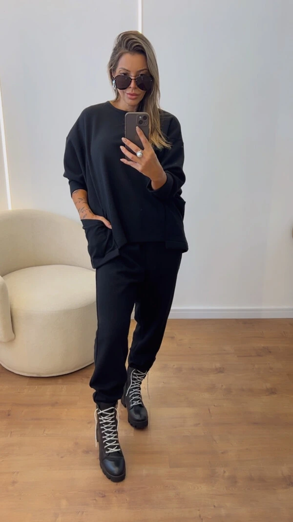 Conjunto Style Feminino em Malha Canelada de Algodão – Blusa Ampla e Calça Confortável