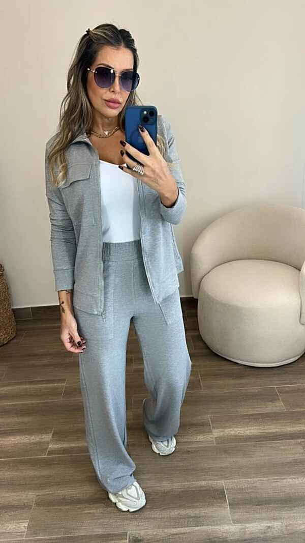 Conjunto Feminino Moletinho Nevasca com Bomber Alongada e Calça