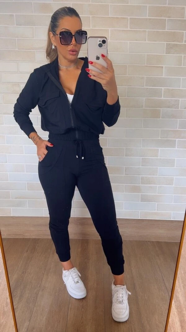 Conjunto Ana Luiza Calça e Jaqueta Bomber Moletinho