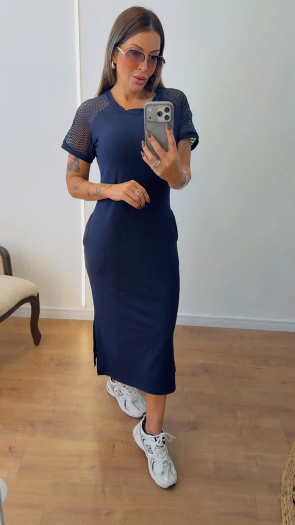 Vestido Mayla Midi com Manga em Arrastão