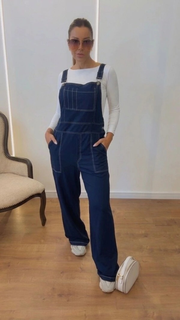 Jardineira Feminina Heloísa Wide Leg com Costura Contrastante