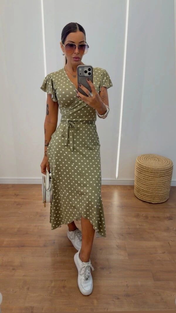 Vestido Midi Transpassado Poá com Amarração