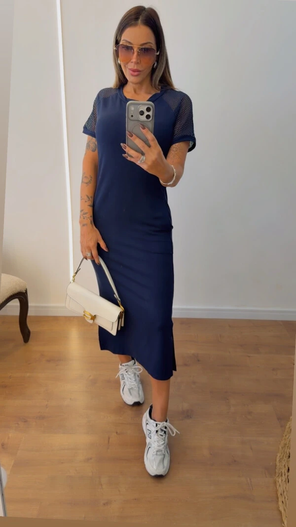Vestido Mayla Midi com Manga em Arrastão