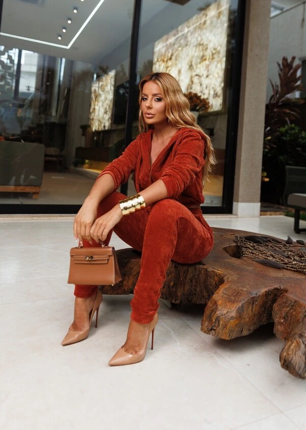 Conjunto veludo Maria dondoca P m g 460 reais