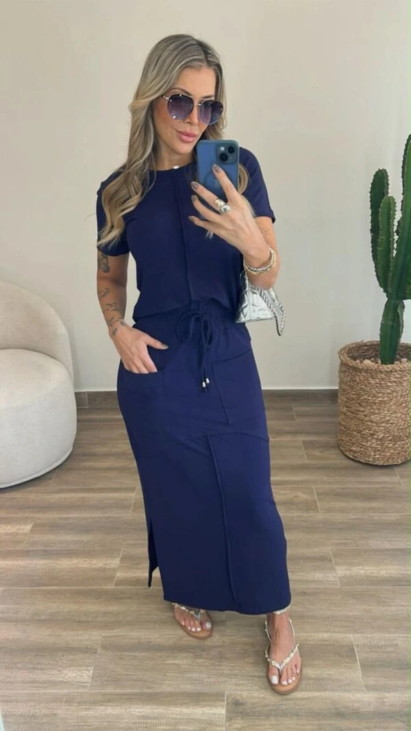 Conjunto Adriana Feminino em Moletinho com Saia Midi e Fendas