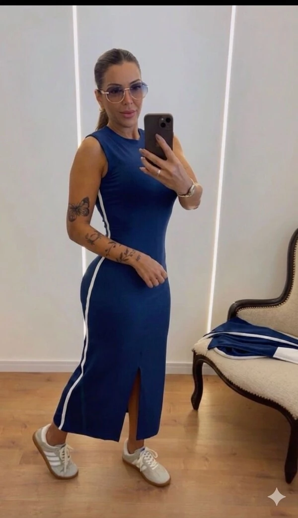 Conjunto Vestido com Jaqueta e Detalhe em Viés | Elegância Esportiva Feminina