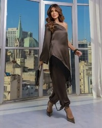 Blusa Assimétrica Isabelle