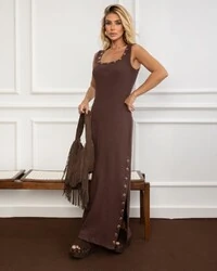 Vestido Canelado Eva Marrom