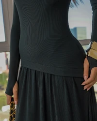 Vestido Assimétrico Norah Verde Militar
