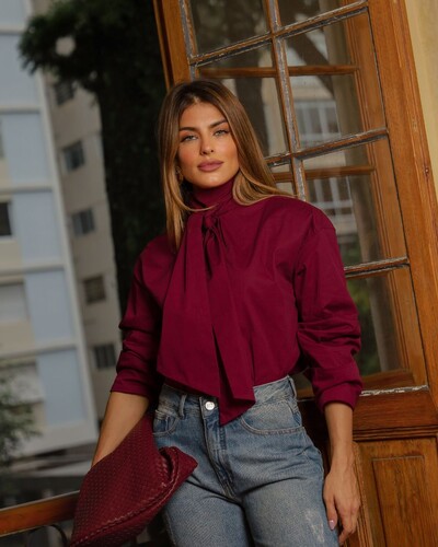 Foto Camisa Tricoline Laço Maitê Vinho