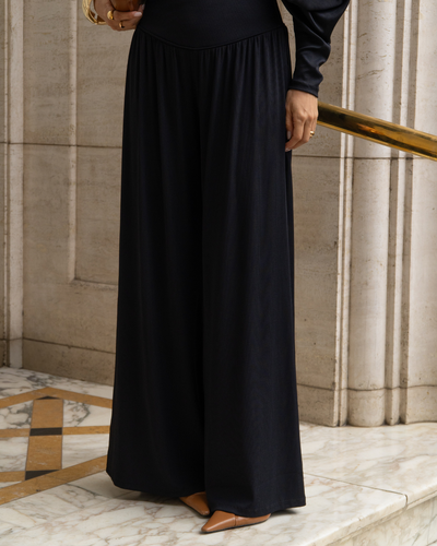 FotoCalça Pantalona Norah Preta