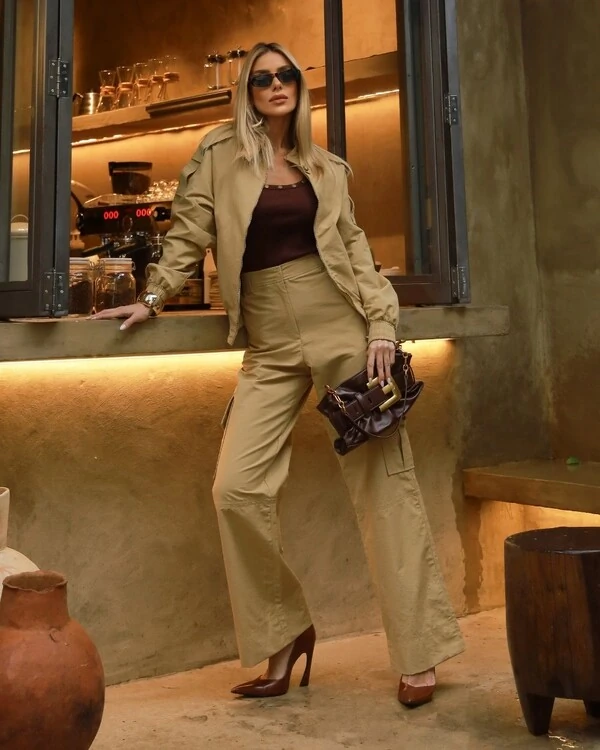 Calça Cargo Tecno Giovana Bege