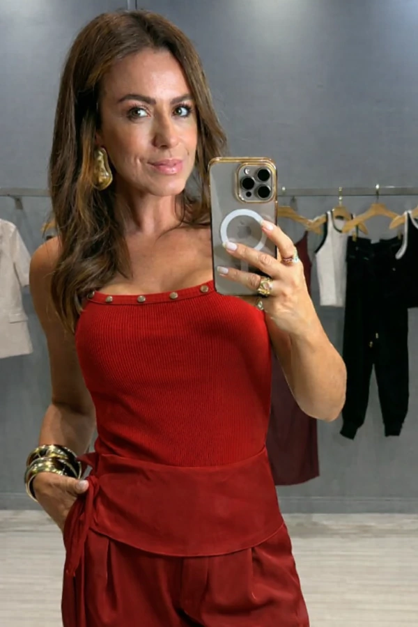 Regata canelada Eleonora Vermelha