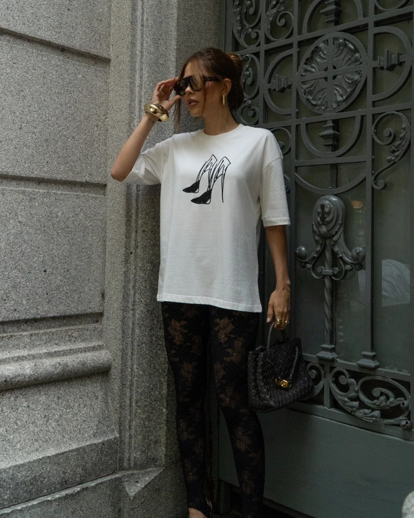 Camiseta Emily