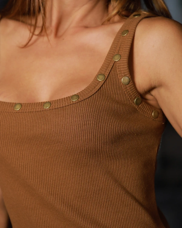 Vestido Canelado Eleonor Bege