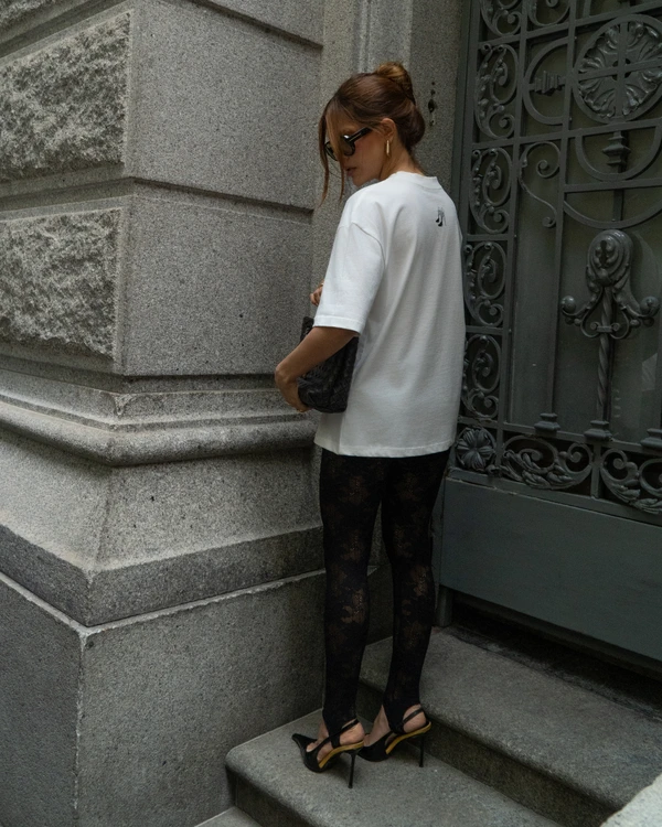 Calça Renda Pezinho Lola