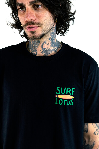 Foto T-shirt Surf Lotus Marcello Serpa