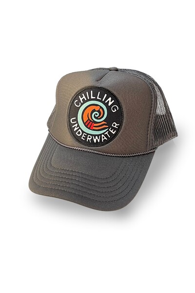 Foto Boné Trucker Chilling Underwater by Marcello Serpa