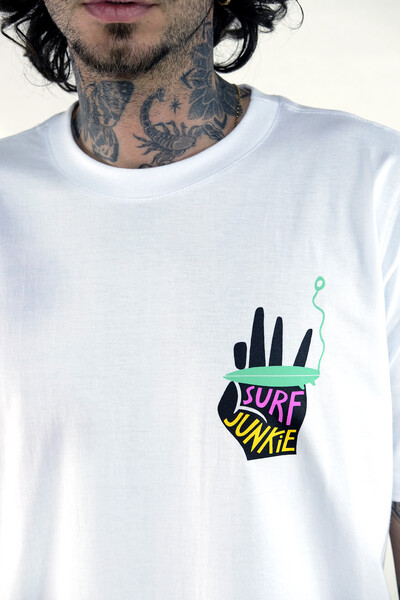 Foto T-shirt High Tide State Surf Junkie Marcello Serpa